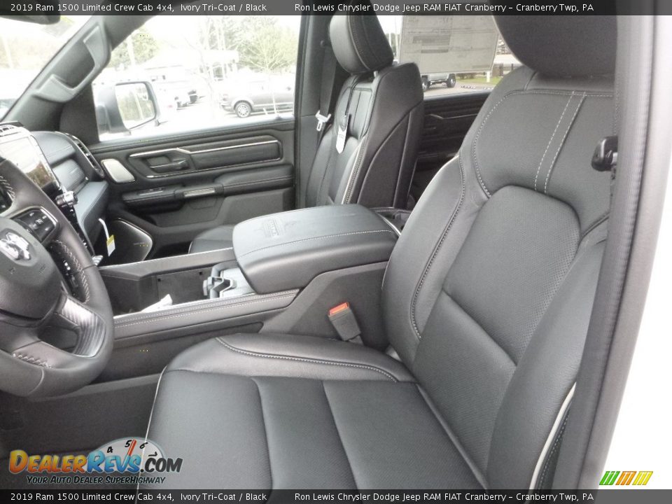 2019 Ram 1500 Limited Crew Cab 4x4 Ivory Tri–Coat / Black Photo #14