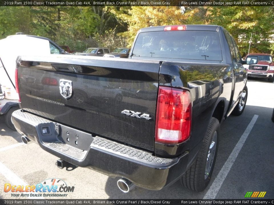 2019 Ram 1500 Classic Tradesman Quad Cab 4x4 Brilliant Black Crystal Pearl / Black/Diesel Gray Photo #5