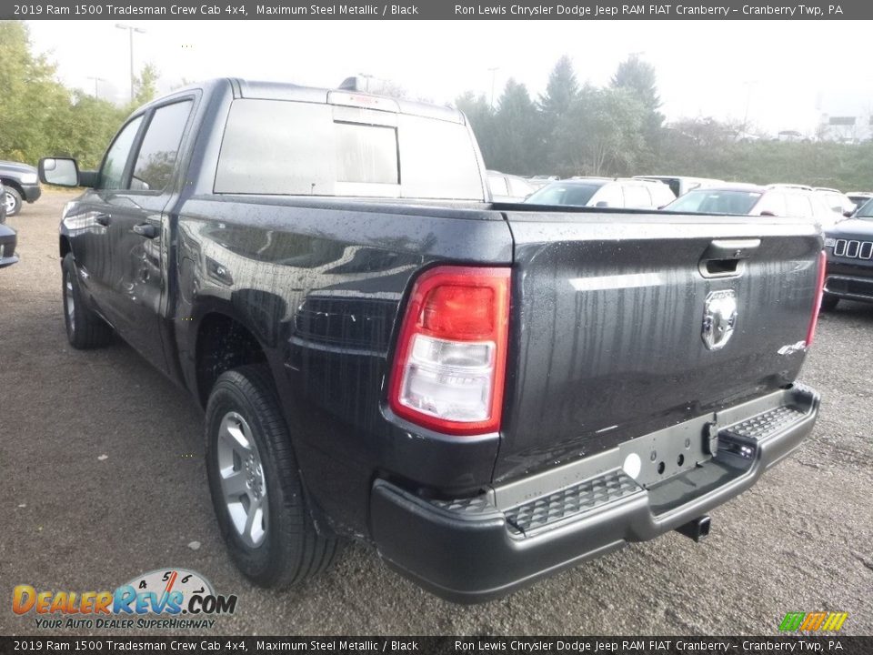 2019 Ram 1500 Tradesman Crew Cab 4x4 Maximum Steel Metallic / Black Photo #4