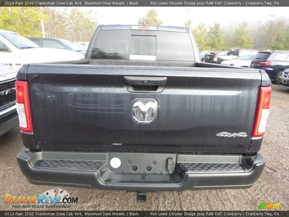 2019 Ram 1500 Tradesman Crew Cab 4x4 Maximum Steel Metallic / Black Photo #5