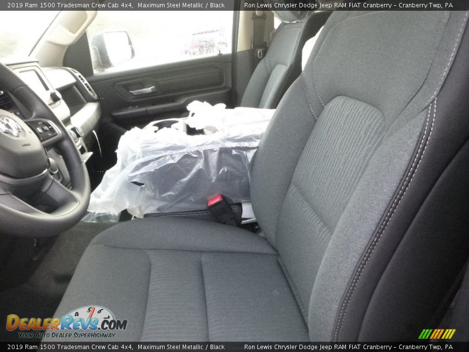 2019 Ram 1500 Tradesman Crew Cab 4x4 Maximum Steel Metallic / Black Photo #14