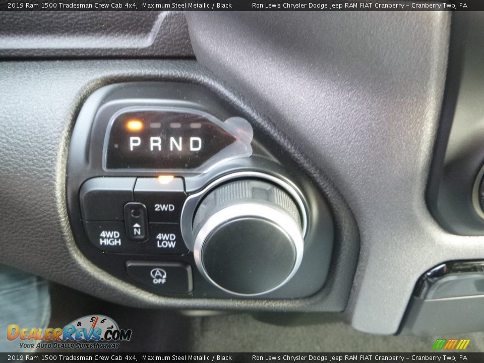 2019 Ram 1500 Tradesman Crew Cab 4x4 Maximum Steel Metallic / Black Photo #19
