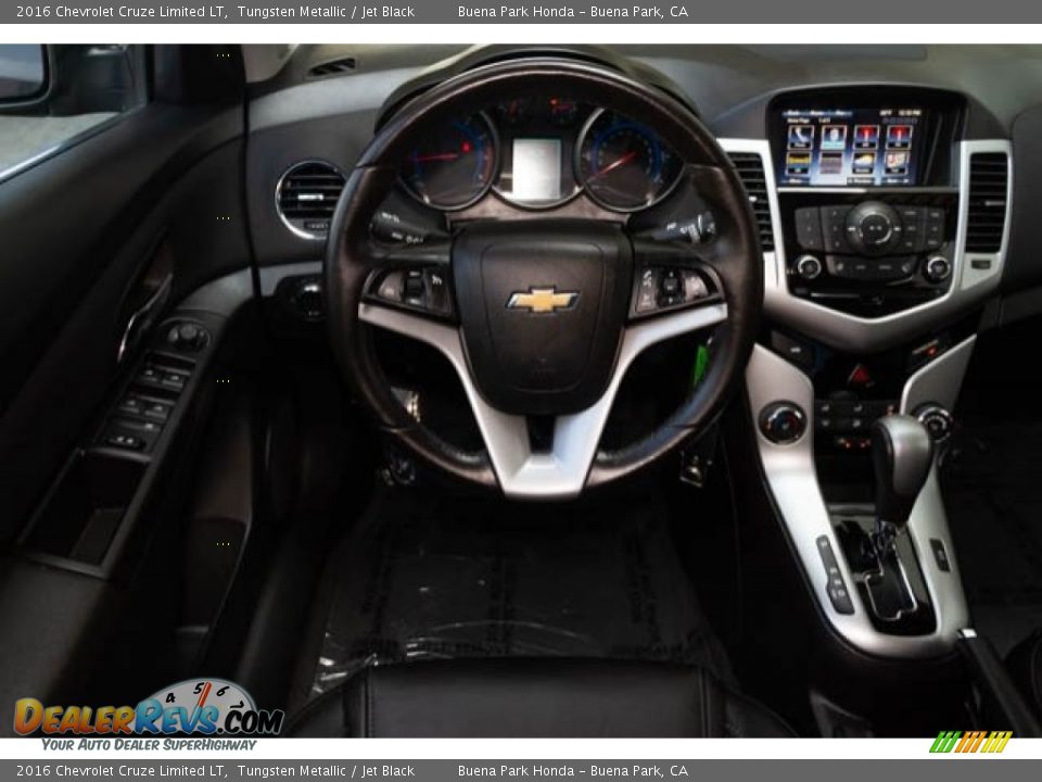 2016 Chevrolet Cruze Limited LT Tungsten Metallic / Jet Black Photo #5