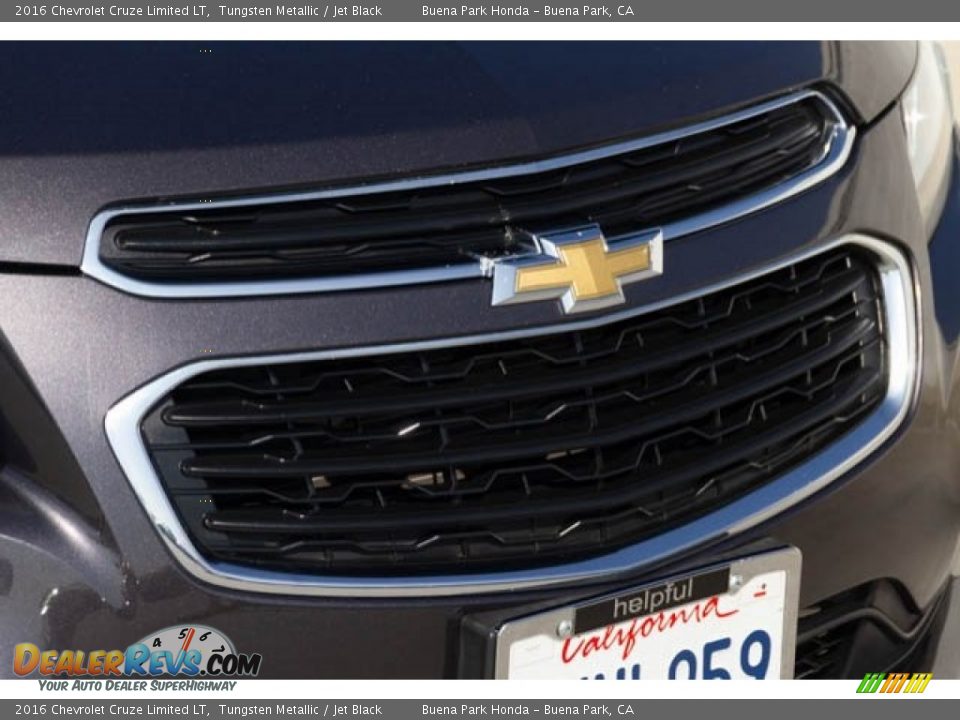 2016 Chevrolet Cruze Limited LT Tungsten Metallic / Jet Black Photo #8
