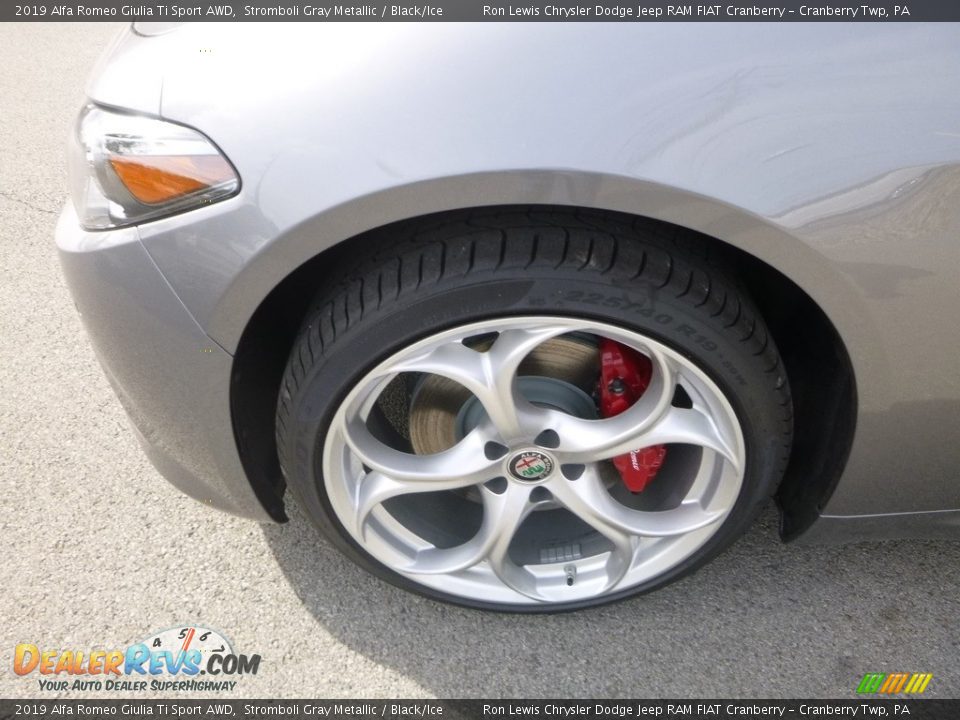 2019 Alfa Romeo Giulia Ti Sport AWD Wheel Photo #3