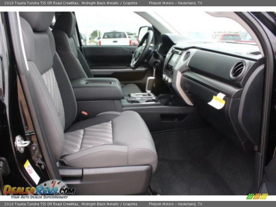 2019 Toyota Tundra TSS Off Road CrewMax Midnight Black Metallic / Graphite Photo #32