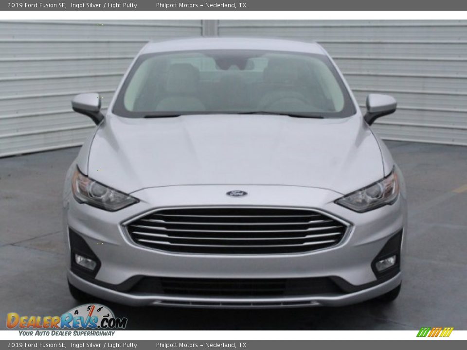 2019 Ford Fusion SE Ingot Silver / Light Putty Photo #2