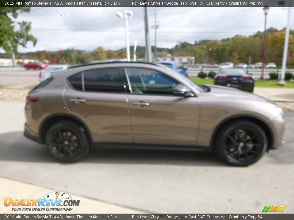 2019 Alfa Romeo Stelvio Ti AWD Imola Titanium Metallic / Black Photo #9