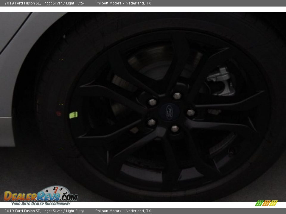 2019 Ford Fusion SE Ingot Silver / Light Putty Photo #6