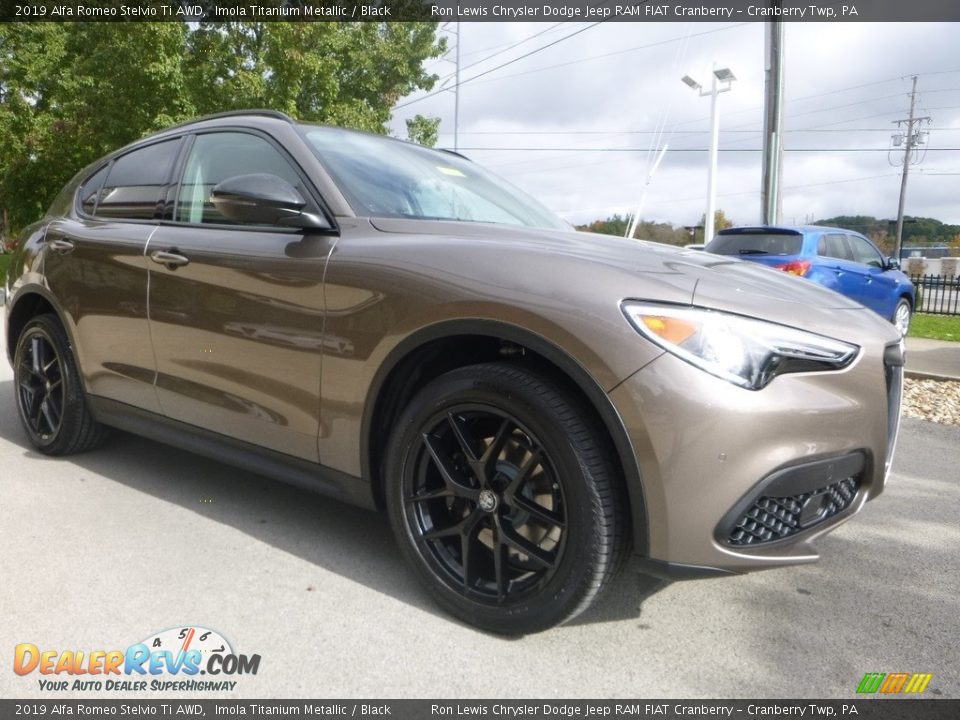 2019 Alfa Romeo Stelvio Ti AWD Imola Titanium Metallic / Black Photo #12
