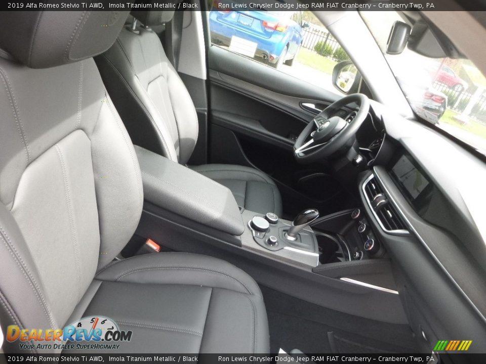 2019 Alfa Romeo Stelvio Ti AWD Imola Titanium Metallic / Black Photo #14