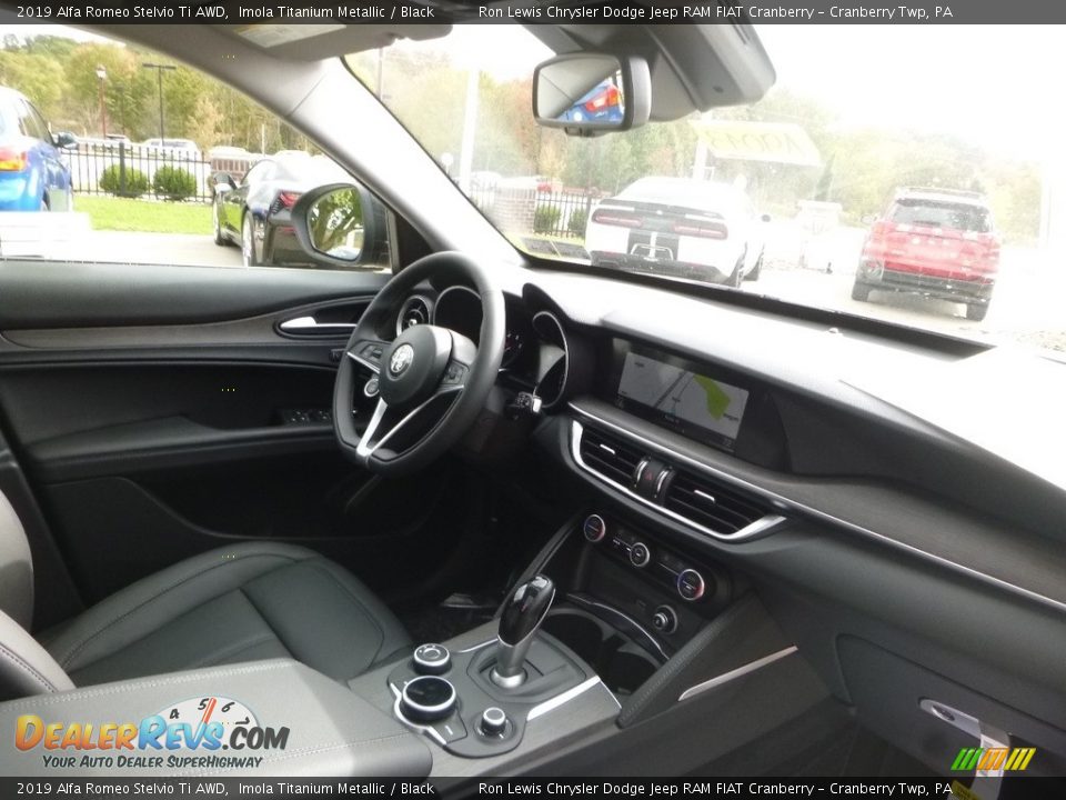 2019 Alfa Romeo Stelvio Ti AWD Imola Titanium Metallic / Black Photo #15