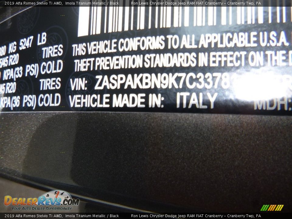2019 Alfa Romeo Stelvio Ti AWD Imola Titanium Metallic / Black Photo #22