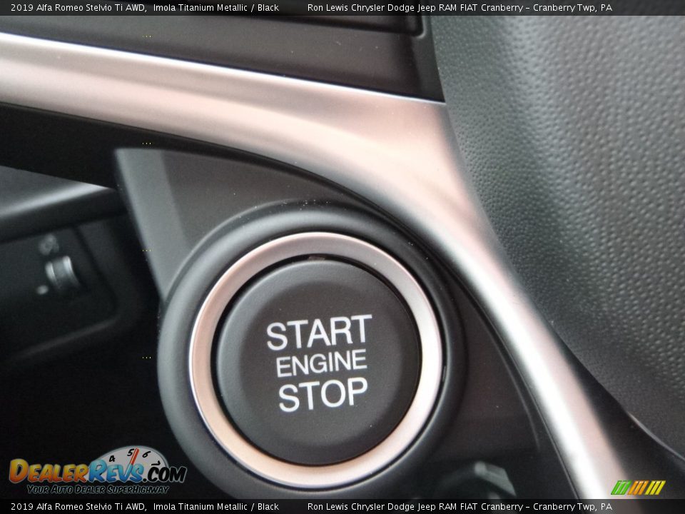 2019 Alfa Romeo Stelvio Ti AWD Imola Titanium Metallic / Black Photo #25