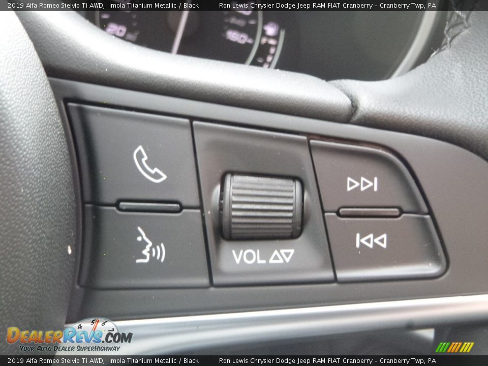 2019 Alfa Romeo Stelvio Ti AWD Imola Titanium Metallic / Black Photo #27