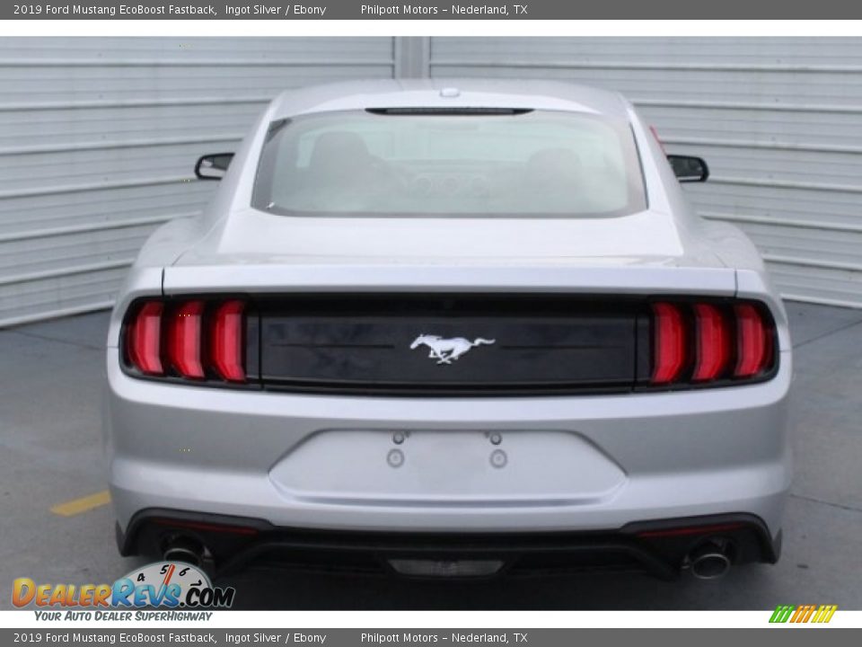 2019 Ford Mustang EcoBoost Fastback Ingot Silver / Ebony Photo #8