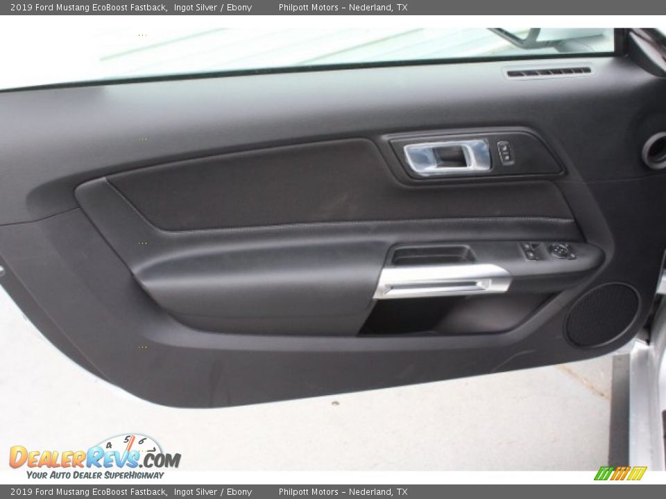 2019 Ford Mustang EcoBoost Fastback Ingot Silver / Ebony Photo #13