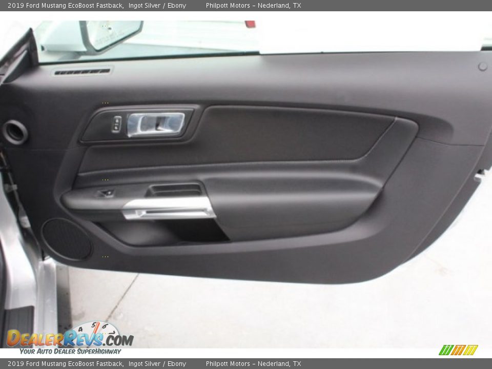 2019 Ford Mustang EcoBoost Fastback Ingot Silver / Ebony Photo #26