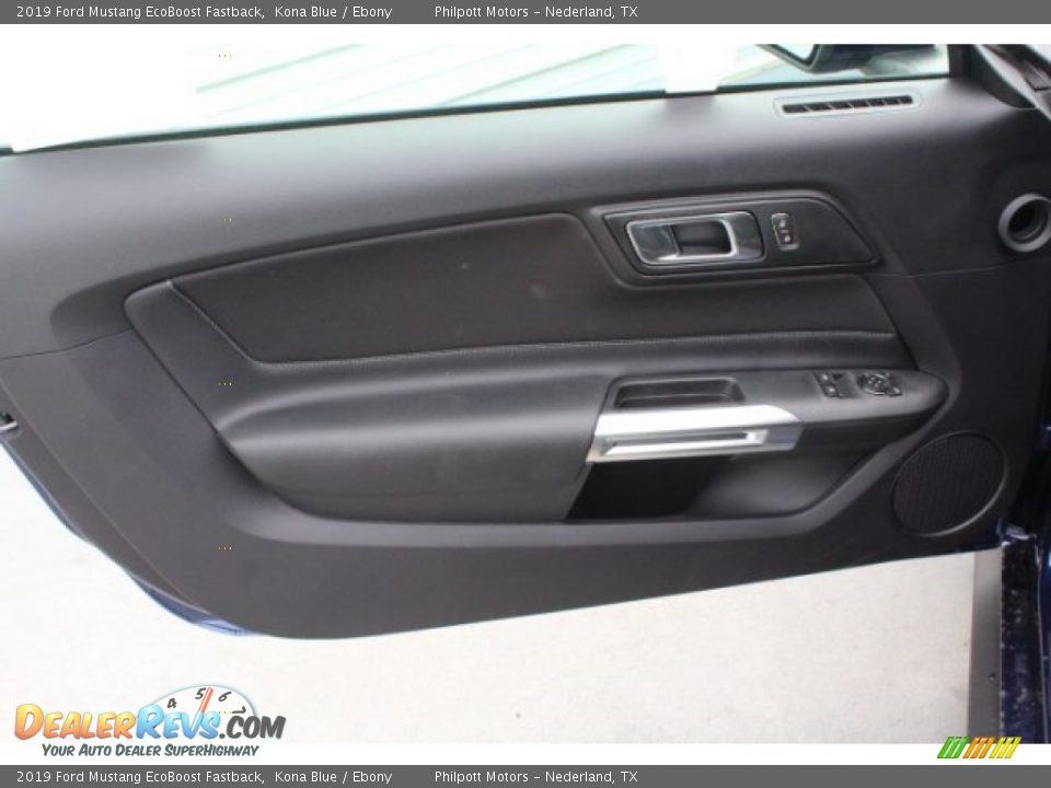 2019 Ford Mustang EcoBoost Fastback Kona Blue / Ebony Photo #13