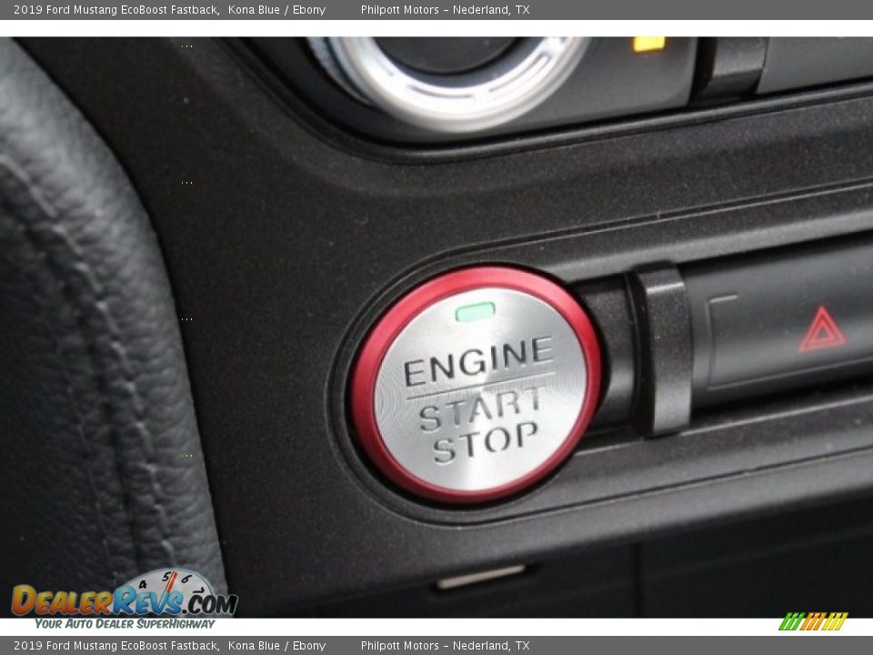 2019 Ford Mustang EcoBoost Fastback Kona Blue / Ebony Photo #20