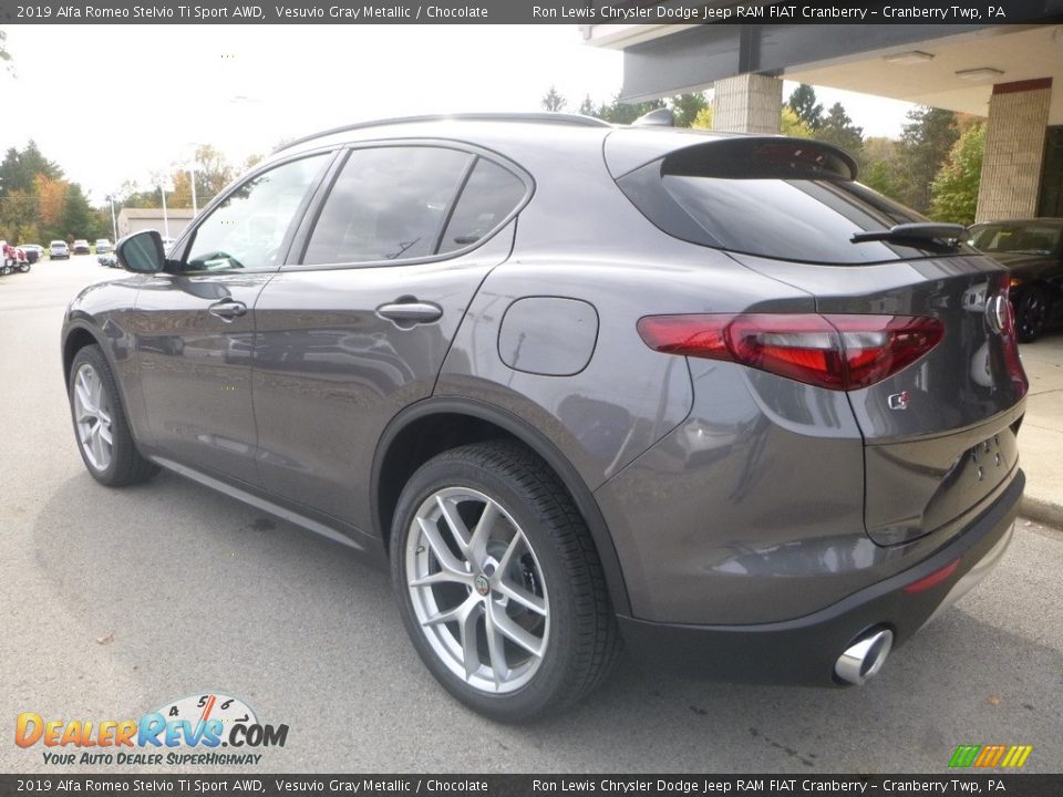 2019 Alfa Romeo Stelvio Ti Sport AWD Vesuvio Gray Metallic / Chocolate Photo #6