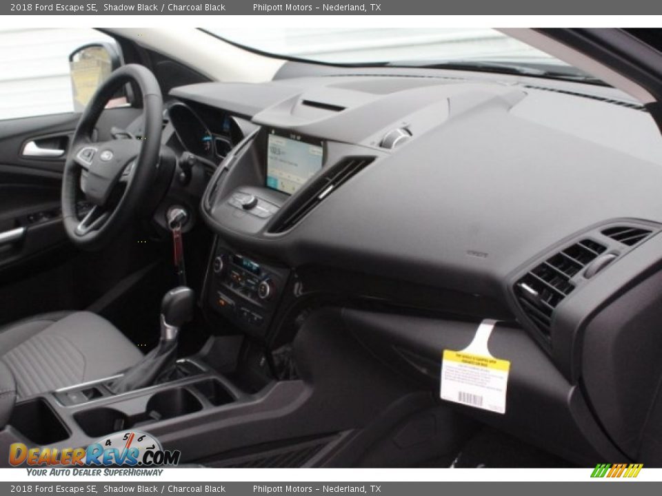 2018 Ford Escape SE Shadow Black / Charcoal Black Photo #31