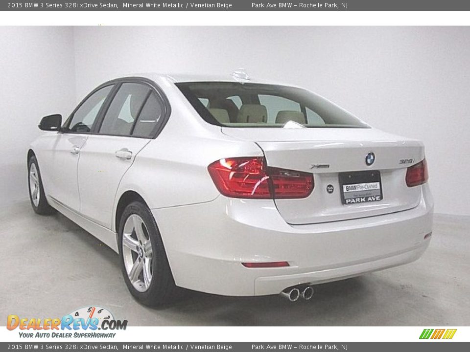 2015 BMW 3 Series 328i xDrive Sedan Mineral White Metallic / Venetian Beige Photo #2