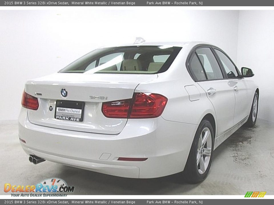 2015 BMW 3 Series 328i xDrive Sedan Mineral White Metallic / Venetian Beige Photo #4