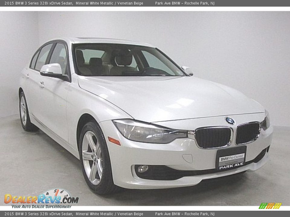 2015 BMW 3 Series 328i xDrive Sedan Mineral White Metallic / Venetian Beige Photo #5