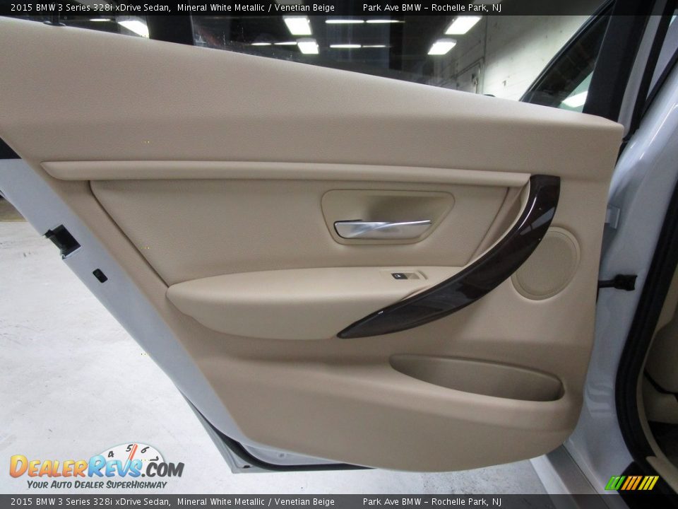 2015 BMW 3 Series 328i xDrive Sedan Mineral White Metallic / Venetian Beige Photo #10