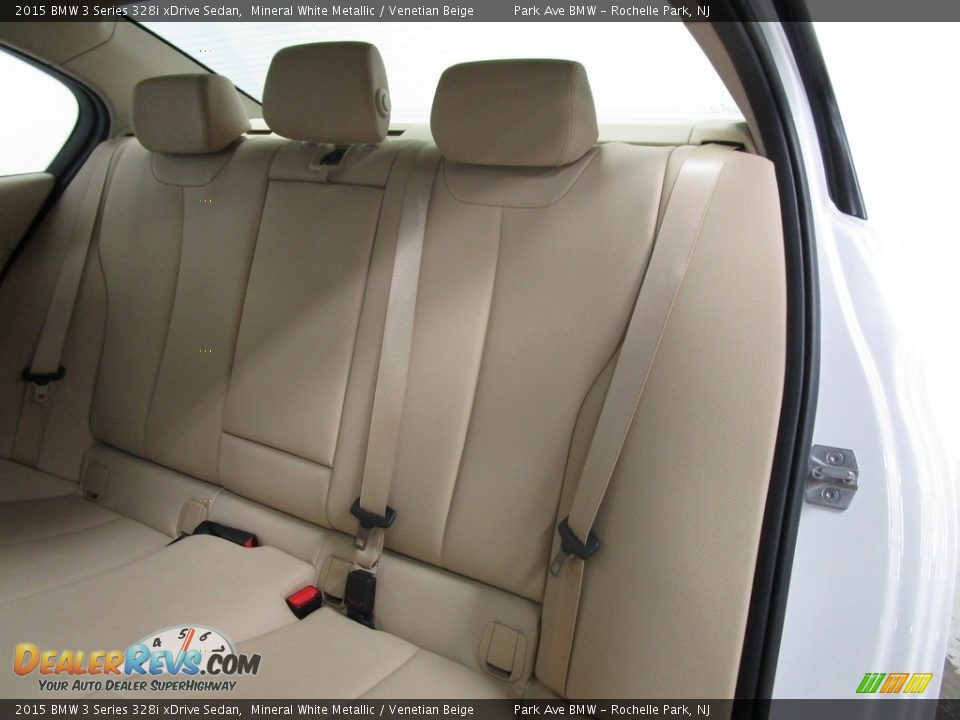 2015 BMW 3 Series 328i xDrive Sedan Mineral White Metallic / Venetian Beige Photo #11