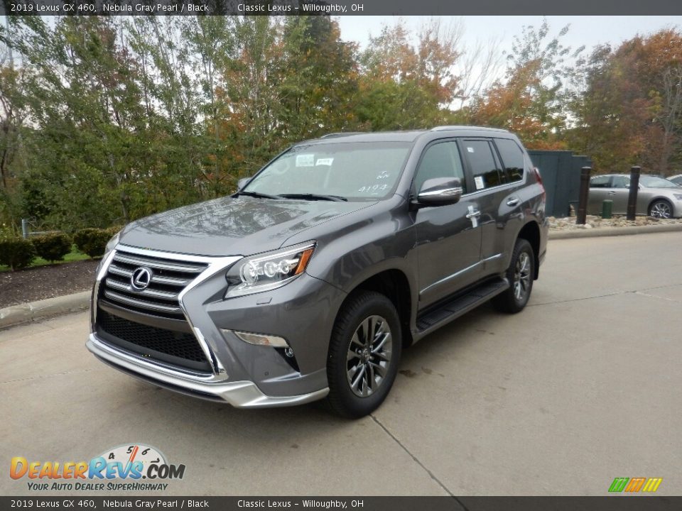Front 3/4 View of 2019 Lexus GX 460 Photo #1