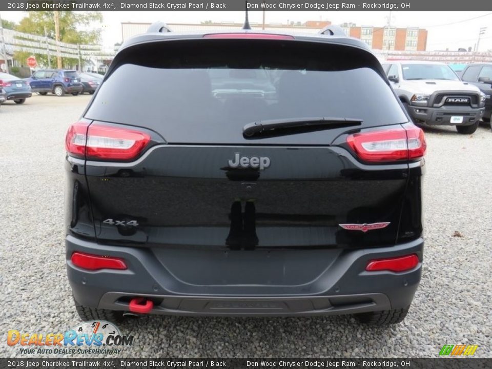 2018 Jeep Cherokee Trailhawk 4x4 Diamond Black Crystal Pearl / Black Photo #13