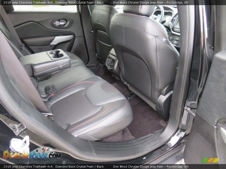 2018 Jeep Cherokee Trailhawk 4x4 Diamond Black Crystal Pearl / Black Photo #25