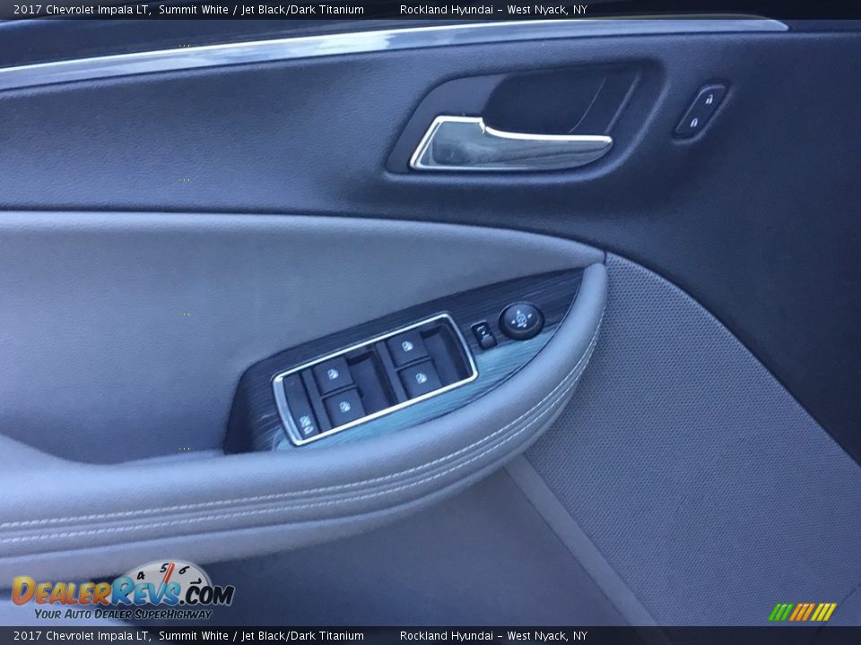 2017 Chevrolet Impala LT Summit White / Jet Black/Dark Titanium Photo #9