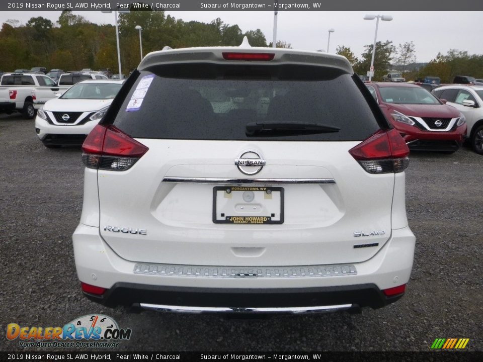 2019 Nissan Rogue SL AWD Hybrid Pearl White / Charcoal Photo #5