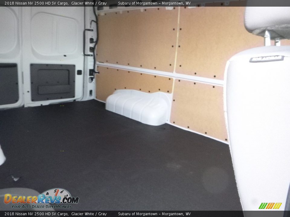 2018 Nissan NV 2500 HD SV Cargo Glacier White / Gray Photo #9