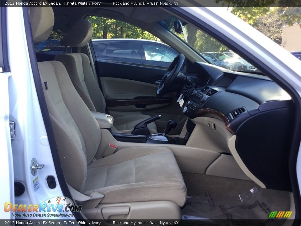 2012 Honda Accord EX Sedan Taffeta White / Ivory Photo #25