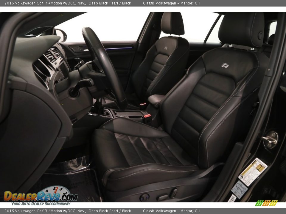 Front Seat of 2016 Volkswagen Golf R 4Motion w/DCC. Nav. Photo #5