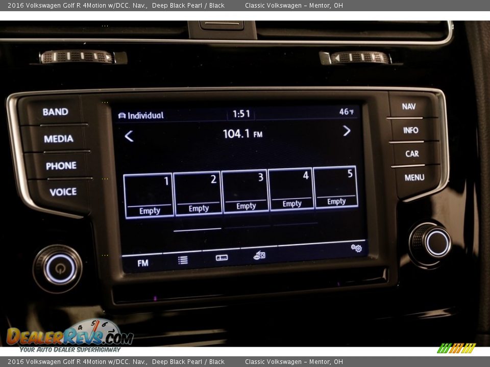 2016 Volkswagen Golf R 4Motion w/DCC. Nav. Deep Black Pearl / Black Photo #9