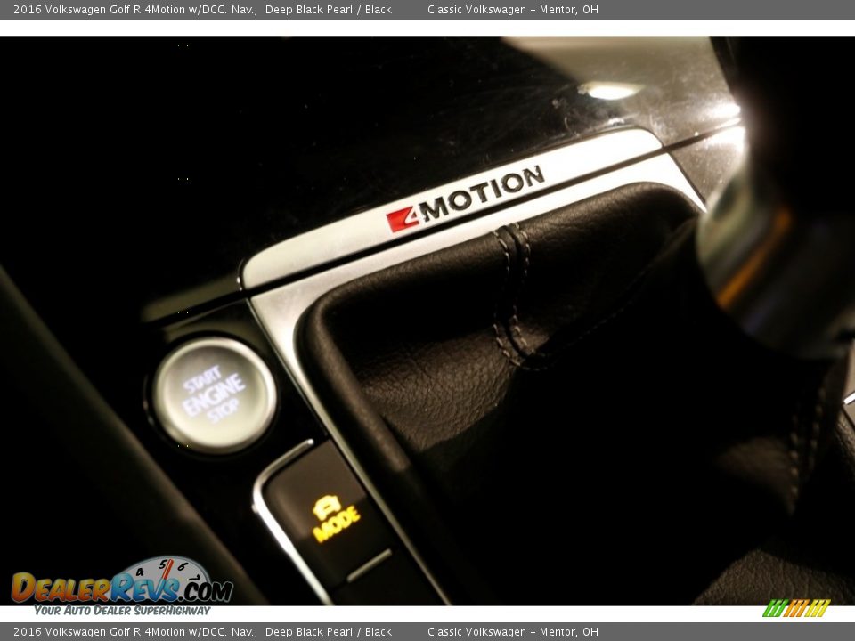 2016 Volkswagen Golf R 4Motion w/DCC. Nav. Deep Black Pearl / Black Photo #14