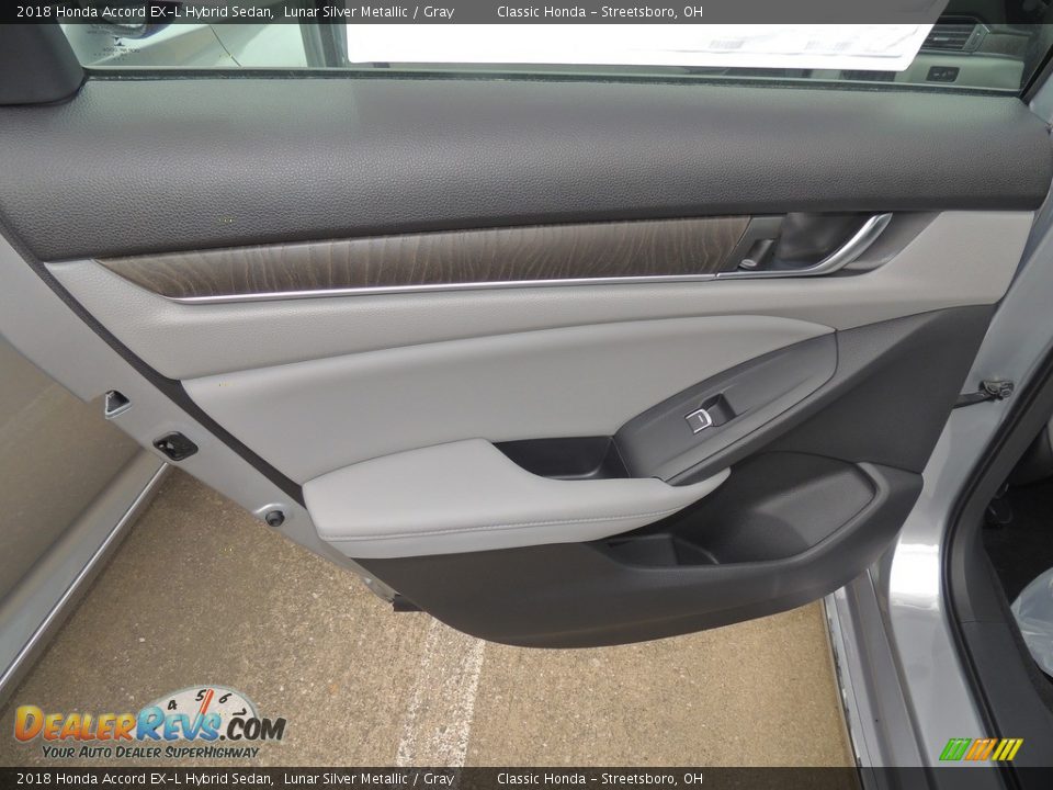 Door Panel of 2018 Honda Accord EX-L Hybrid Sedan Photo #8