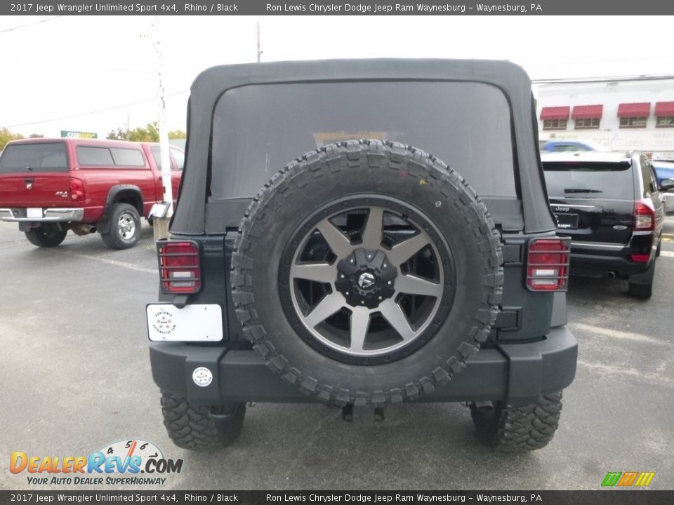 2017 Jeep Wrangler Unlimited Sport 4x4 Rhino / Black Photo #4