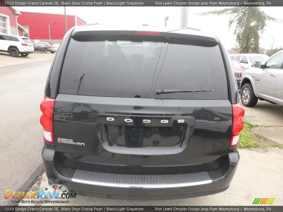 2019 Dodge Grand Caravan SE Black Onyx Crystal Pearl / Black/Light Graystone Photo #4