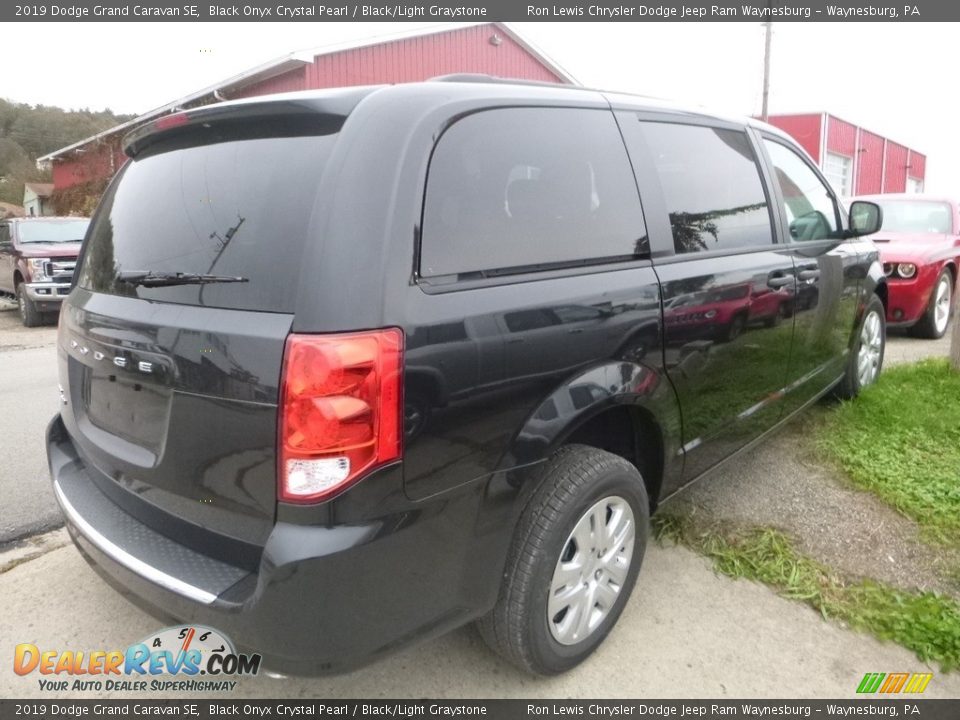 2019 Dodge Grand Caravan SE Black Onyx Crystal Pearl / Black/Light Graystone Photo #5