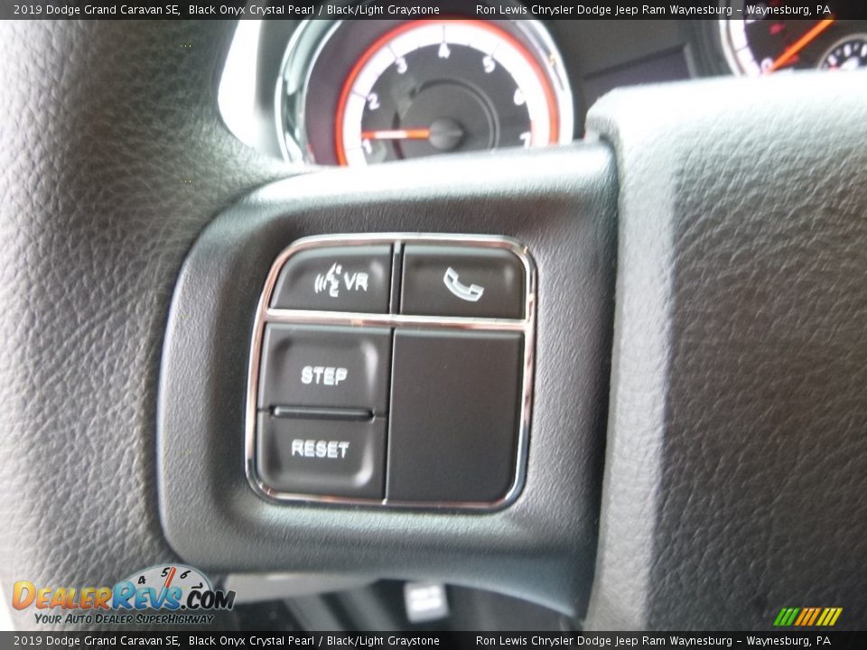 2019 Dodge Grand Caravan SE Black Onyx Crystal Pearl / Black/Light Graystone Photo #19