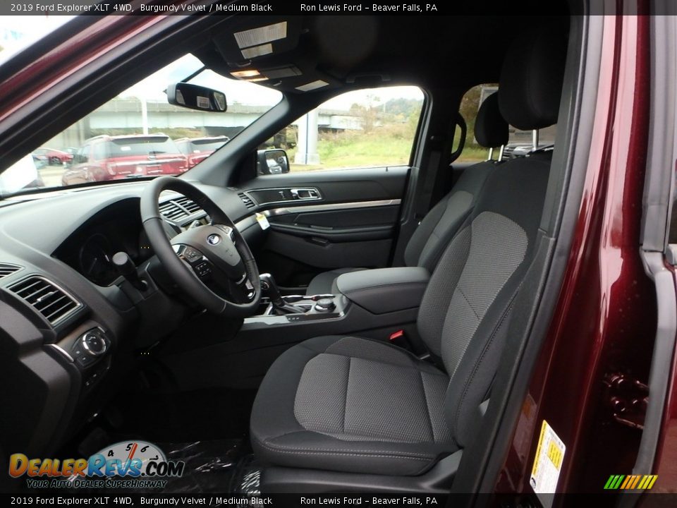 Medium Black Interior - 2019 Ford Explorer XLT 4WD Photo #11