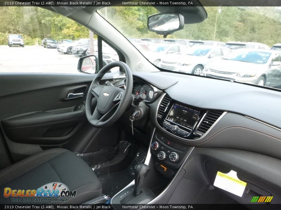 2019 Chevrolet Trax LS AWD Mosaic Black Metallic / Jet Black Photo #11
