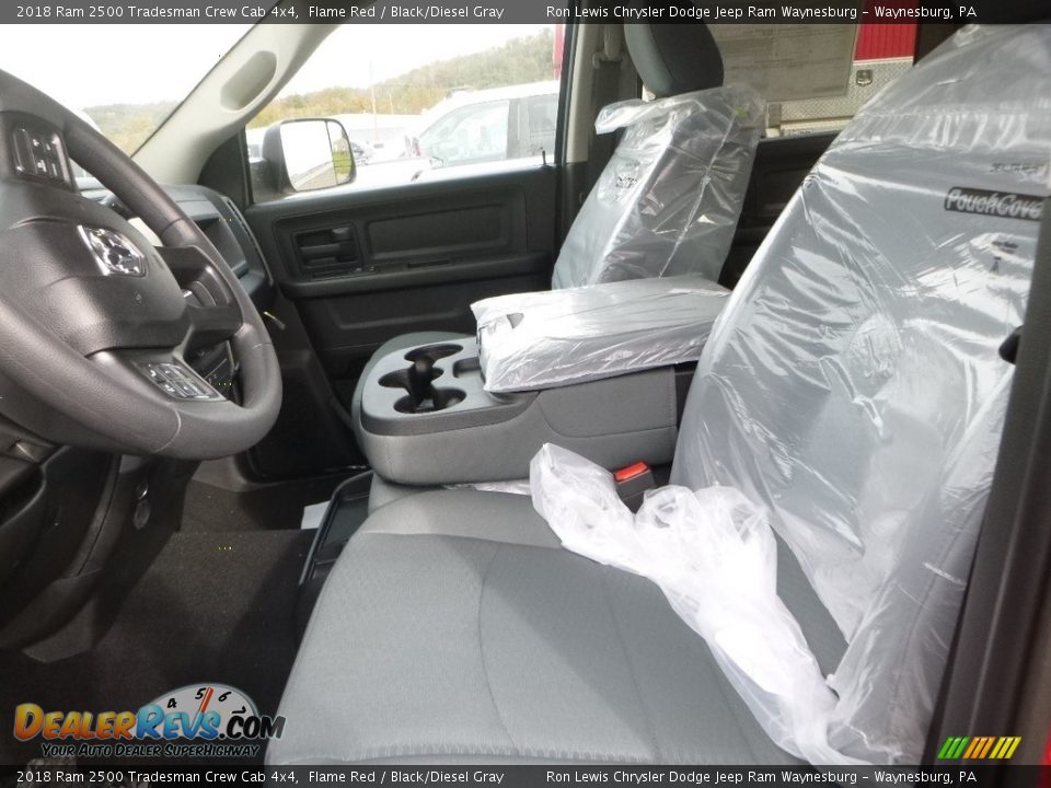 2018 Ram 2500 Tradesman Crew Cab 4x4 Flame Red / Black/Diesel Gray Photo #16