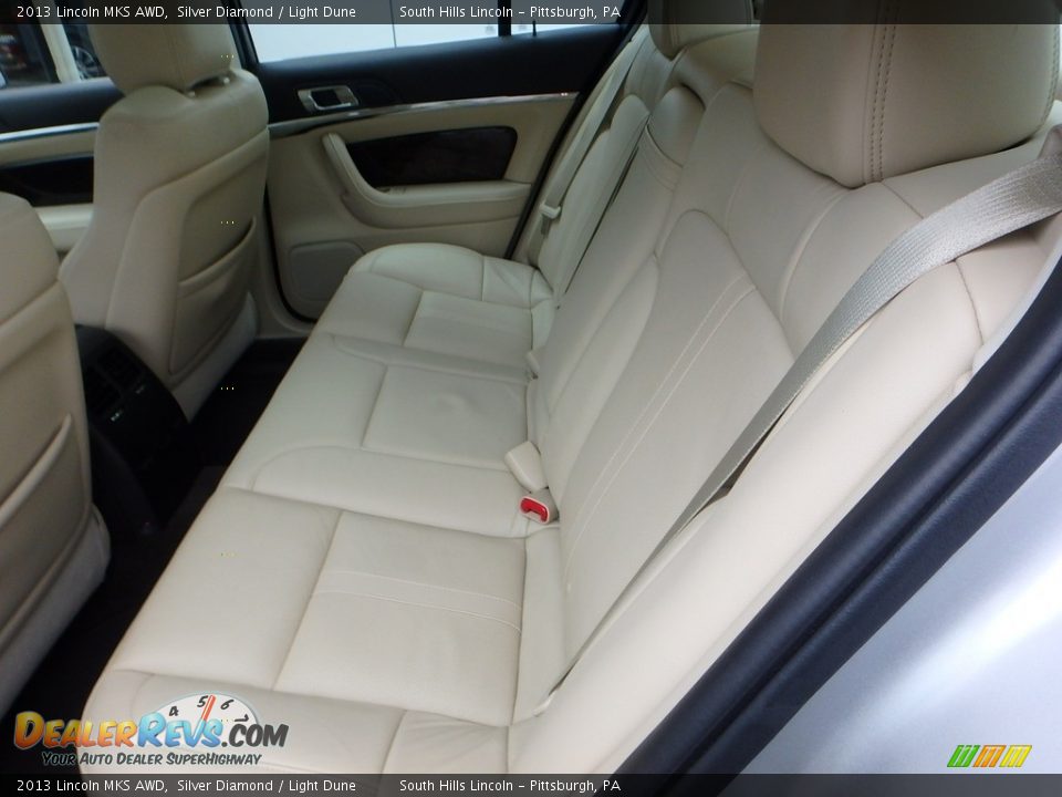 2013 Lincoln MKS AWD Silver Diamond / Light Dune Photo #15